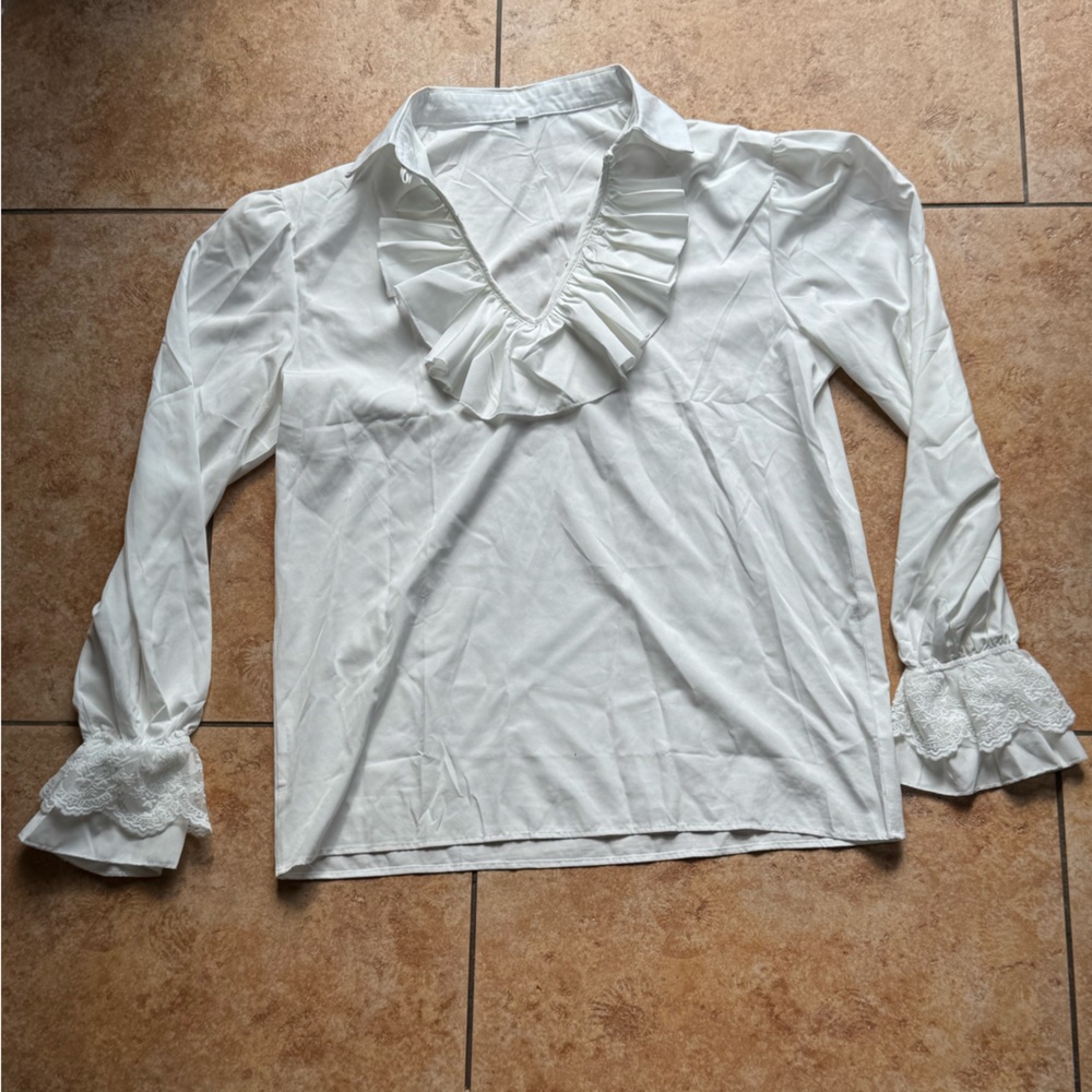 Elegant White Ruffled Women's Top